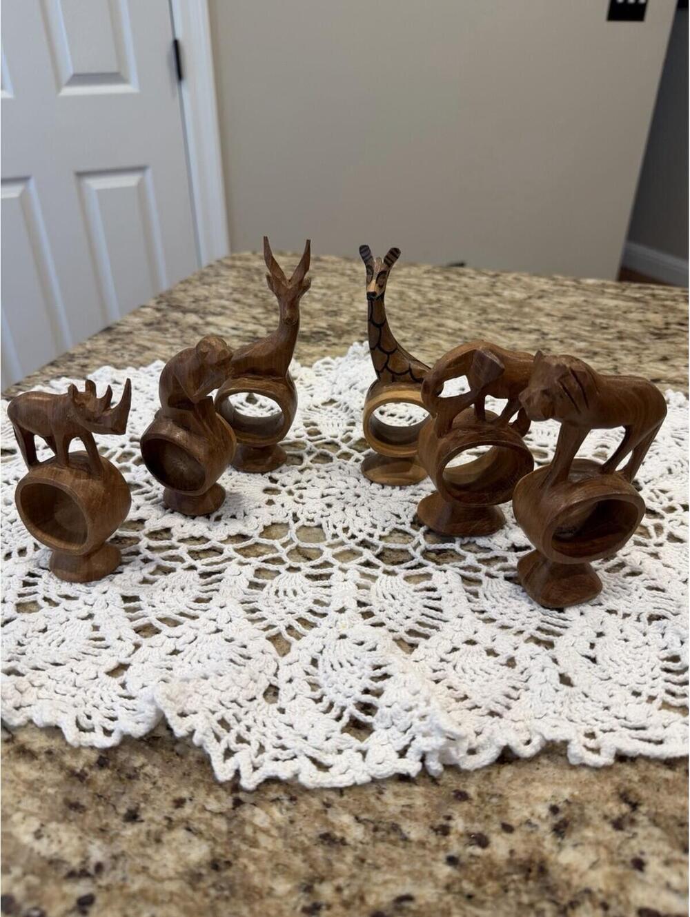Vtg Handcarved Wood Napkin Rings Safari Animals Set Of 6